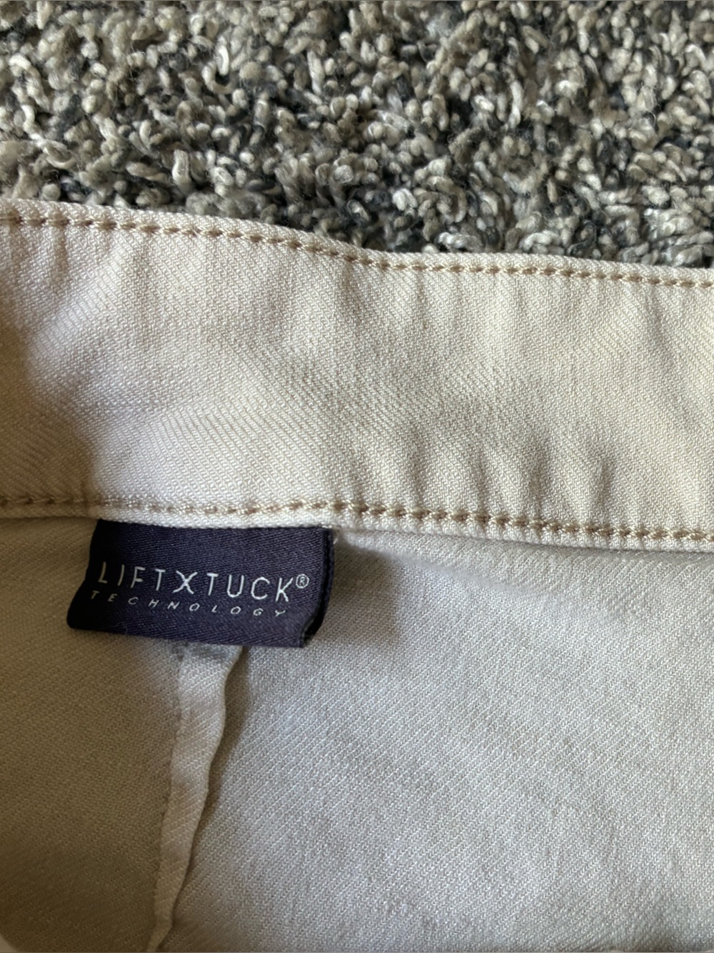 NYDJ Stretch Linen Light Khaki Trouser Pants, Size 10 Style #MAKB2219 Lift Tuck - Picture 4 of 10